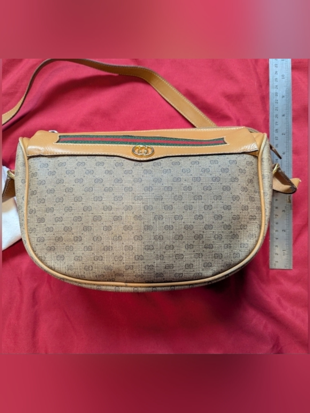 Authentic Gucci Brown GG Canvas & Tan Leather Shoulder Bag - Great Condition - Picture 2 of 14